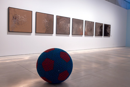 Führung Max Ernst Museum - Interlocking von Nevin Aladag